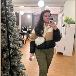 Marine Layer Black and Tan Puffer Jacket